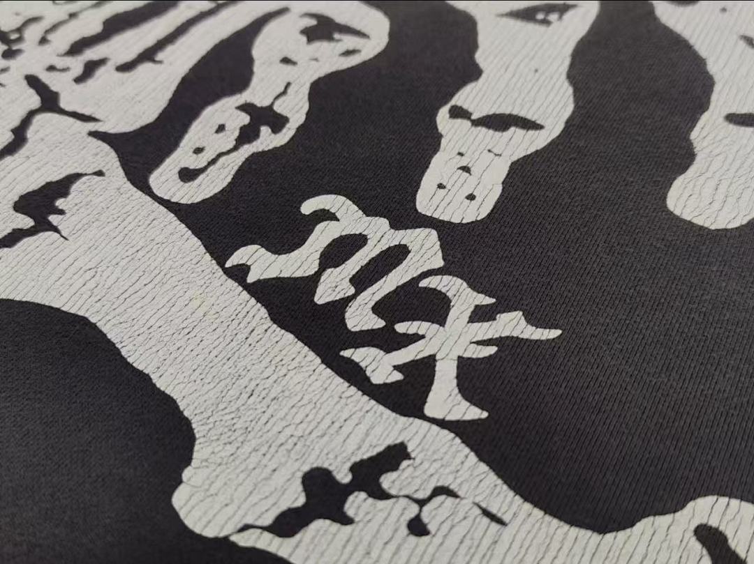 Saint Michael ST1013 Skeleton Hand Graphic Sweatshirt