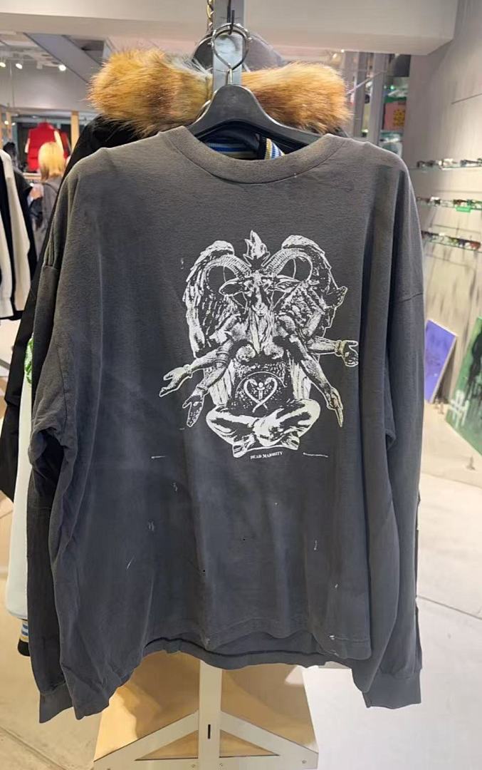 Saint Michael Gothic Illustration & Sleeve Print Sweatshirt
